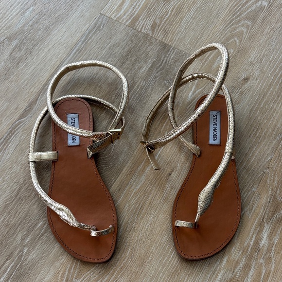 Steve Madden Metallic Gold Snake Wrap Sandals - Picture 2 of 5